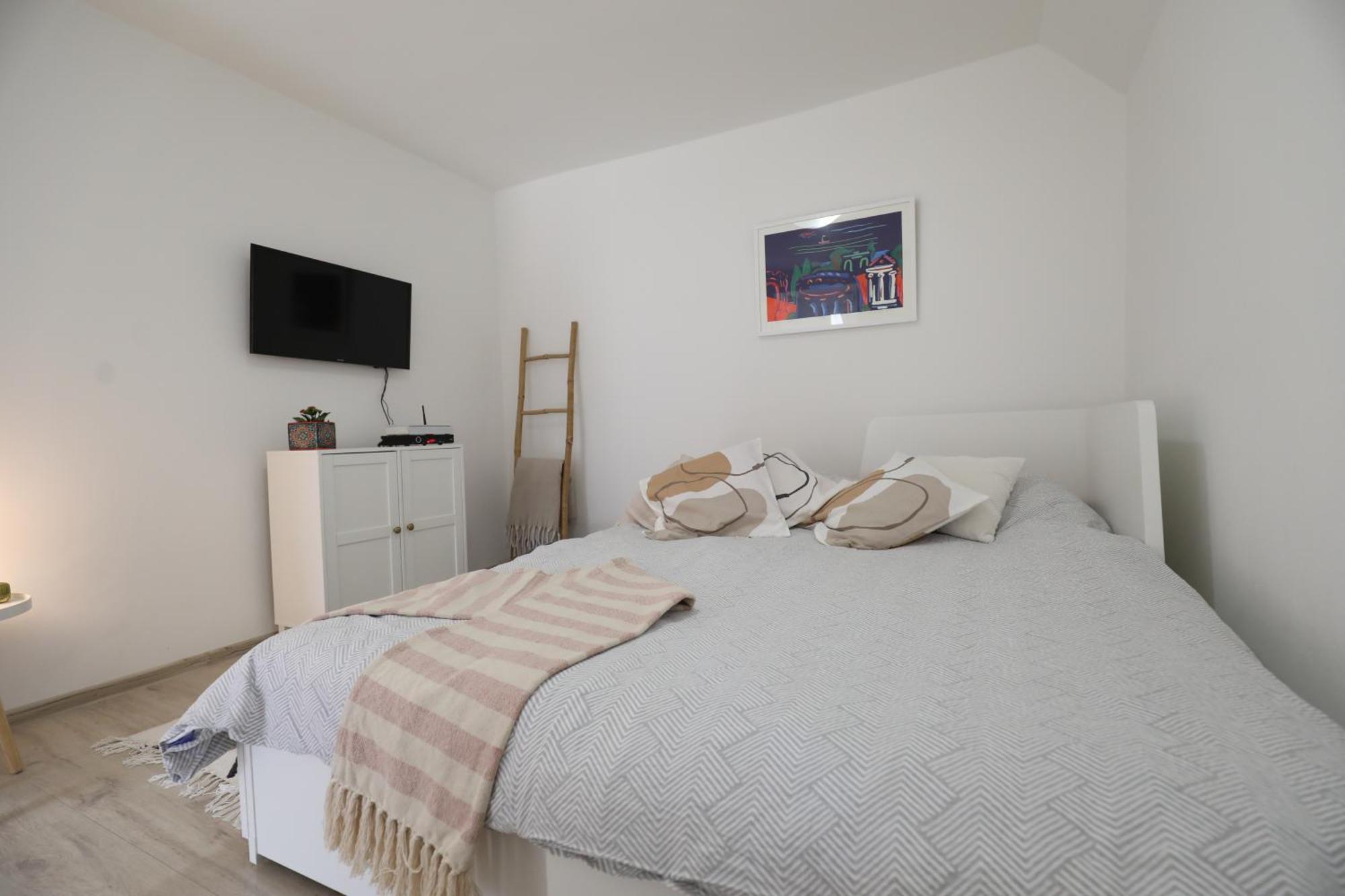 Apartment Mir PUY Exterior foto
