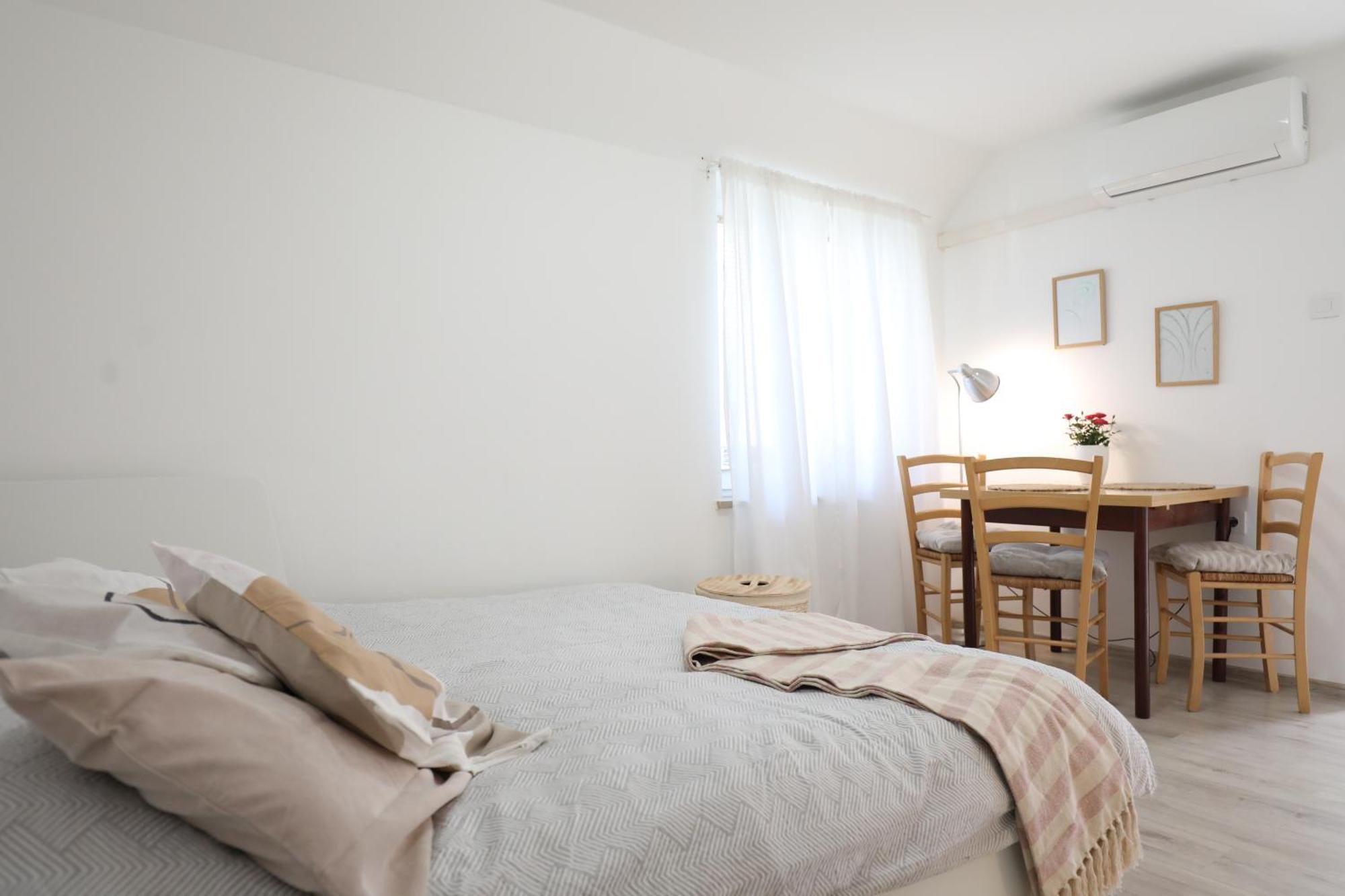 Apartment Mir PUY Exterior foto