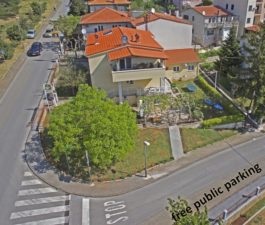 Apartment Mir PUY Exterior foto